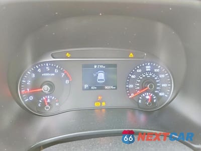 Zdjęcie 9 z 12 samochodu: 2021 KIA SOUL S VIN:KNDJ23AU5M7750878 - miniatura