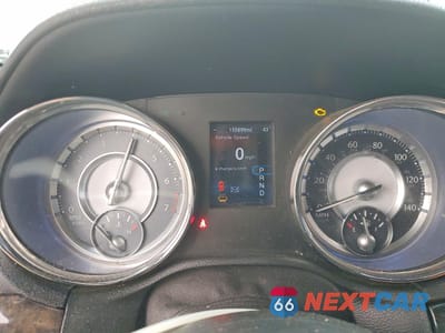 Zdjęcie 9 z 14 samochodu: 2014 CHRYSLER 300C VIN:2C3CCAEG7EH255459 - miniatura