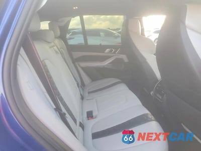 Zdjęcie 11 z 12 samochodu: 2021 BMW X5 M VIN:5YMJU0C05M9E21423 - miniatura