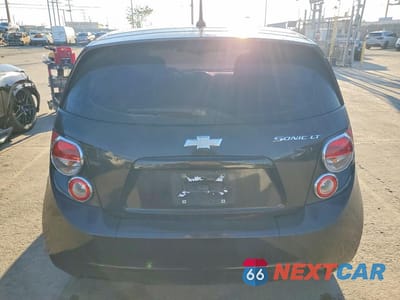 Zdjęcie 6 z 13 samochodu: 2014 CHEVROLET SONIC LT VIN:1G1JC6SH2E4217799 - miniatura