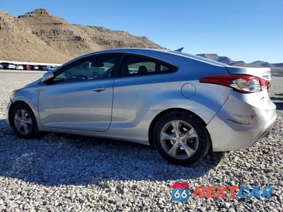 Drugie zdjęcie samochodu z przodu: 2013 HYUNDAI ELANTRA COUPE GS VIN:KMHDH6AE1DU007430 - miniatura