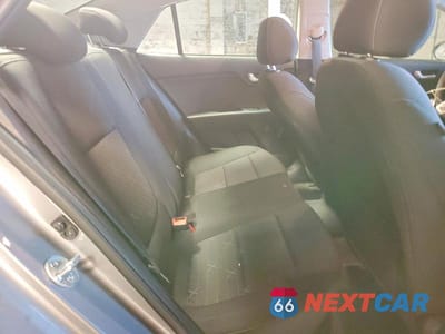 Zdjęcie 10 z 12 samochodu: 2023 KIA RIO S VIN:3KPA24AD7PE574829 - miniatura