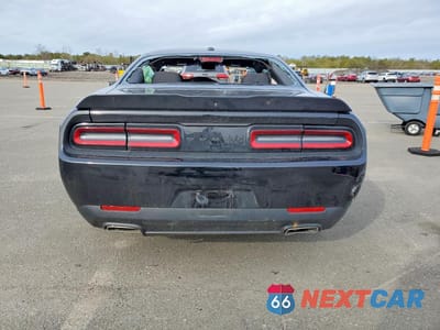Zdjęcie 6 z 13 samochodu: 2022 DODGE CHALLENGER SXT VIN:2C3CDZAG5NH127982 - miniatura