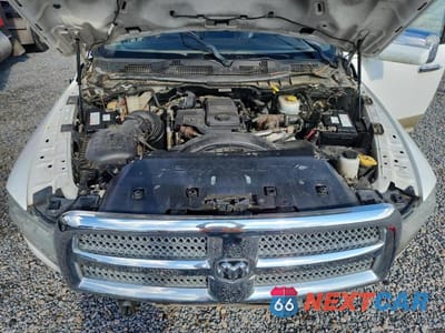 Zdjęcie 7 z 10 samochodu: 2015 RAM 3500 LONGHORN VIN:3C63RRKL8FG621139 - miniatura