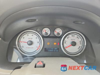 Zdjęcie 9 z 12 samochodu: 2008 FORD FOCUS SE VIN:1FAHP35N98W215993 - miniatura