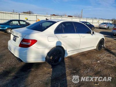 Trzecie zdjęcie samochodu z tyłu: 2012 MERCEDES-BENZ C 300 4MATIC VIN:WDDGF8BB8CR235892 - miniatura
