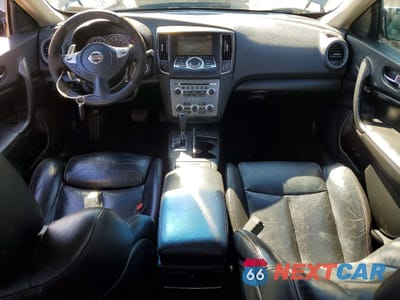 Zdjęcie 8 z 12 samochodu: 2010 NISSAN MAXIMA 3.5 S VIN:1N4AA5AP8AC807074 - miniatura