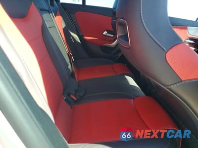 Zdjęcie 10 z 12 samochodu: 2021 MERCEDES-BENZ CLA AMG 35 4MATIC VIN:W1K5J5BB8MN186819 - miniatura