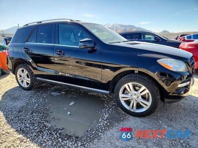 Czwarte zdjęcie samochodu z boku: 2012 MERCEDES-BENZ ML 350 4MATIC VIN:4JGDA5HB5CA020885 - miniatura