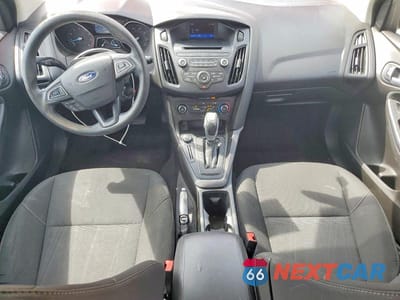 Zdjęcie 8 z 12 samochodu: 2016 FORD FOCUS SE VIN:1FADP3K24GL235173 - miniatura