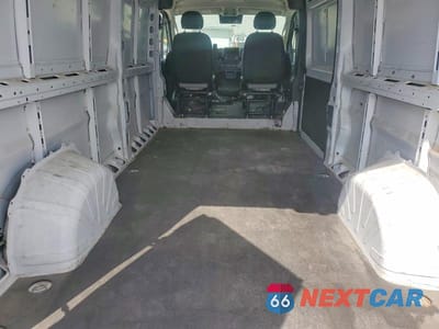Zdjęcie 10 z 13 samochodu: 2024 RAM PROMASTER 2500 DELIVERY VAN VIN:3C6LRVDG4RE112917 - miniatura