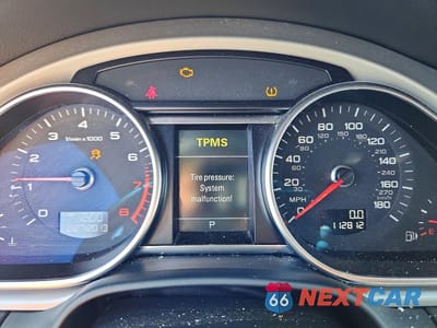 Zdjęcie 9 z 12 samochodu: 2015 AUDI Q7 PRESTIGE VIN:WA1DGAFE4FD008622 - miniatura