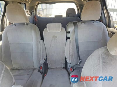 Zdjęcie 10 z 12 samochodu: 2016 TOYOTA SIENNA LE 8-PASSENGER VIN:5TDKK3DC0GS725369 - miniatura