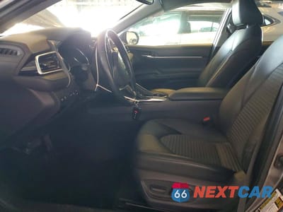 Zdjęcie 7 z 11 samochodu: 2018 TOYOTA CAMRY SE VIN:4T1B11HK2JU069585 - miniatura