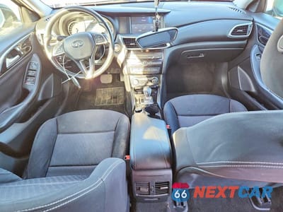 Zdjęcie 8 z 11 samochodu: 2017 INFINITI QX30 BASE VIN:SJKCH5CP6HA033051 - miniatura