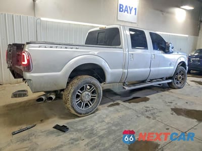 Trzecie zdjęcie samochodu z tyłu: 2013 FORD F350 SUPER DUTY VIN:1FT8W3BT0DEA80273 - miniatura