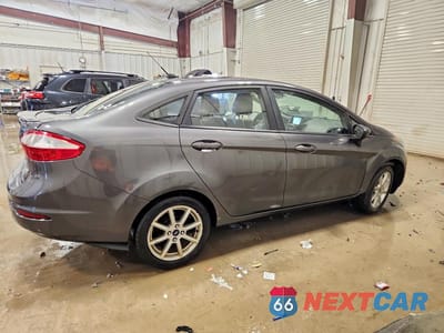 Trzecie zdjęcie samochodu z tyłu: 2019 FORD FIESTA SE VIN:3FADP4BJ6KM131241 - miniatura