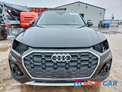 Piąte zdjęcie samochodu w środku: 2021 AUDI Q5 PROGRESSIV VIN:WA1EAAFY7M2070671 - miniatura