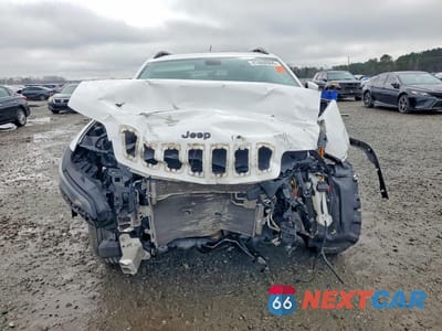 Piąte zdjęcie samochodu w środku: 2019 JEEP CHEROKEE LATITUDE PLUS VIN:1C4PJMLX3KD307105 - miniatura