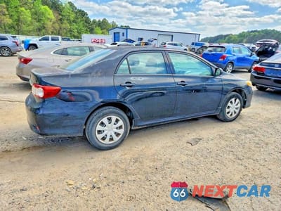 Trzecie zdjęcie samochodu z tyłu: 2011 TOYOTA COROLLA BASE VIN:2T1BU4EEXBC637804 - miniatura