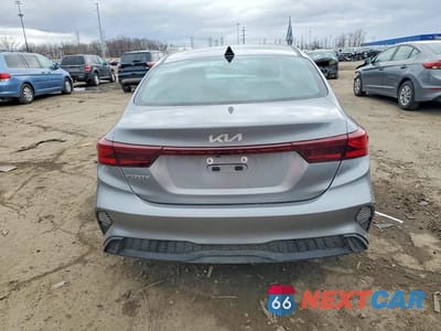 Zdjęcie 6 z 12 samochodu: 2024 KIA FORTE LXS VIN:3KPF24AD0RE766781 - miniatura