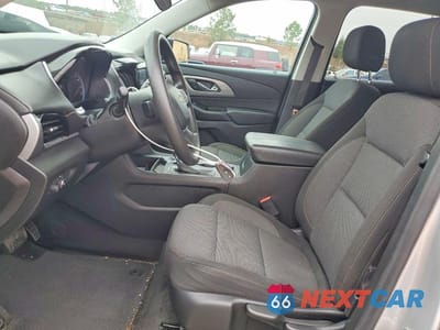 Zdjęcie 7 z 12 samochodu: 2020 CHEVROLET TRAVERSE LS VIN:1GNERFKW5LJ276132 - miniatura