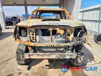 Piąte zdjęcie samochodu w środku: 2007 TOYOTA TACOMA V6 VIN:5TEMU52NX7Z349222 - miniatura