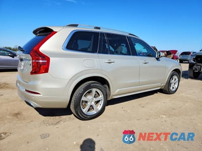 Trzecie zdjęcie samochodu z tyłu: 2016 VOLVO XC90 T5 VIN:YV4102XK4G1058959 - miniatura