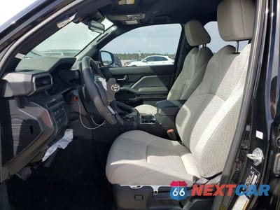 Zdjęcie 7 z 12 samochodu: 2025 TOYOTA 4RUNNER SR5 VIN:JTEVA5BR6S5041441 - miniatura