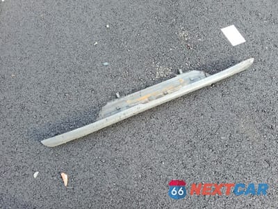 Zdjęcie 12 z 14 samochodu: 2005 GMC NEW SIERRA VIN:2GTEC13T151180142 - miniatura