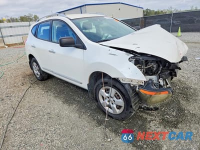 Czwarte zdjęcie samochodu z boku: 2014 NISSAN ROGUE SELECT S VIN:JN8AS5MT8EW606624 - miniatura
