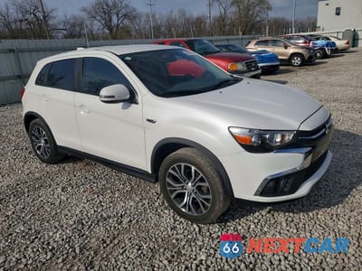Czwarte zdjęcie samochodu z boku: 2019 MITSUBISHI OUTLANDER SPORT ES VIN:JA4AP3AU5KU004456 - miniatura