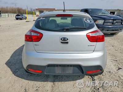 Zdjęcie 6 z 12 samochodu: 2015 KIA RIO 5-DOOR EX VIN:KNADN5A33F6443660 - miniatura