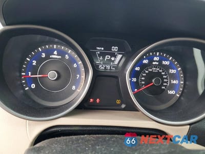 Zdjęcie 9 z 12 samochodu: 2015 HYUNDAI ELANTRA SE VIN:5NPDH4AE4FH568839 - miniatura