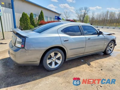 Trzecie zdjęcie samochodu z tyłu: 2006 DODGE CHARGER R VIN:2B3KA53HX6H241560 - miniatura