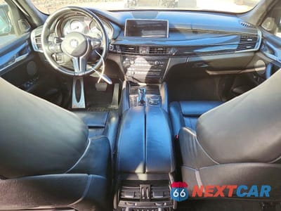 Zdjęcie 8 z 13 samochodu: 2016 BMW X5 M VIN:5YMKT6C58G0R77866 - miniatura