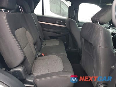 Zdjęcie 11 z 13 samochodu: 2019 FORD EXPLORER XLT VIN:1FM5K8D83KGB46641 - miniatura