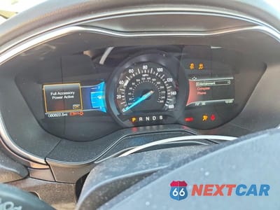 Zdjęcie 9 z 11 samochodu: 2019 FORD FUSION SE VIN:3FA6P0HD2KR233013 - miniatura