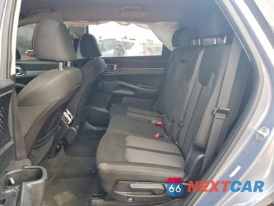 Zdjęcie 11 z 12 samochodu: 2022 KIA SORENTO LX VIN:5XYRG4LC6NG091552 - miniatura