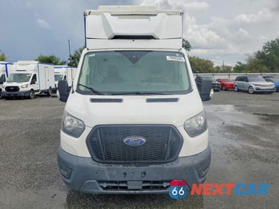 Piąte zdjęcie samochodu w środku: 2021 FORD TRANSIT DELIVERY TRUCK VIN:1FDBW5Z83MKA84396 - miniatura