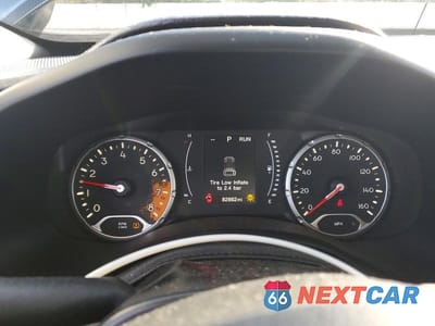 Zdjęcie 9 z 11 samochodu: 2018 JEEP RENEGADE LATITUDE VIN:ZACCJABB8JPJ09538 - miniatura