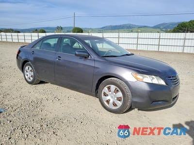 Czwarte zdjęcie samochodu z boku: 2007 TOYOTA CAMRY LE V6 VIN:JTNBK46K373030746 - miniatura
