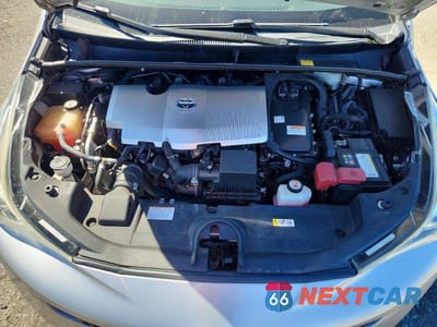 Zdjęcie 11 z 12 samochodu: 2017 TOYOTA PRIUS TWO VIN:JTDKBRFU2H3576426 - miniatura