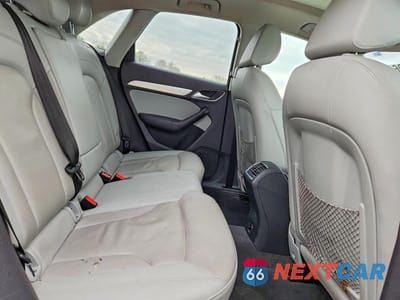 Zdjęcie 11 z 12 samochodu: 2015 AUDI Q3 PREMIUM PLUS VIN:WA1EFCFS3FR012673 - miniatura