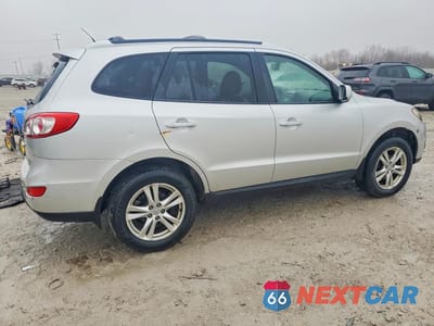 Trzecie zdjęcie samochodu z tyłu: 2011 HYUNDAI SANTA FE SE VIN:5XYZHDAG0BG051112 - miniatura
