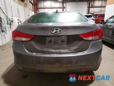 Zdjęcie 6 z 11 samochodu: 2012 HYUNDAI ELANTRA GLS VIN:5NPDH4AE8CH078884 - miniatura