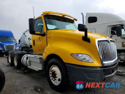 2019 INTERNATIONAL LT625 SEMI TRUCK 3HCDZTZR8KL729432 - główne zdjęcie licytacji z USA - miniatura