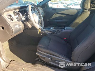 Zdjęcie 7 z 13 samochodu: 2014 FORD MUSTANG VIN:1ZVBP8AM8E5267821 - miniatura