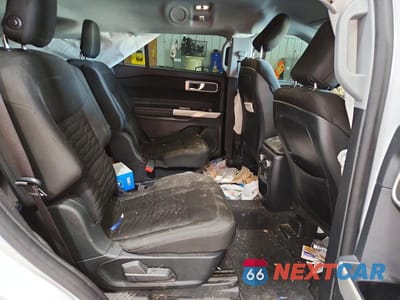 Zdjęcie 10 z 12 samochodu: 2020 FORD EXPLORER XLT VIN:1FMSK8DH8LGC78105 - miniatura
