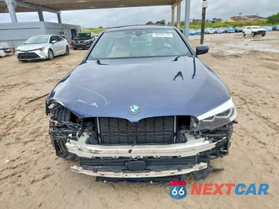 Piąte zdjęcie samochodu w środku: 2019 BMW 530 XI VIN:WBAJA7C59KG912490 - miniatura